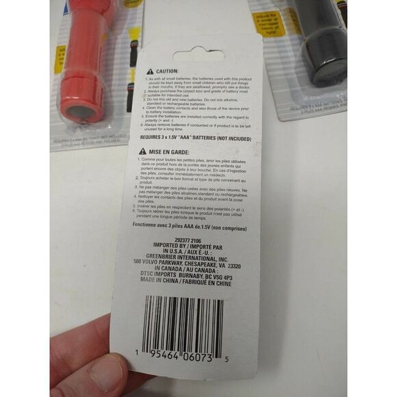 Tactical flashlight Adjustable Beam Super Bright Set Of 4 with batteries be prep - Picture 6 of 7